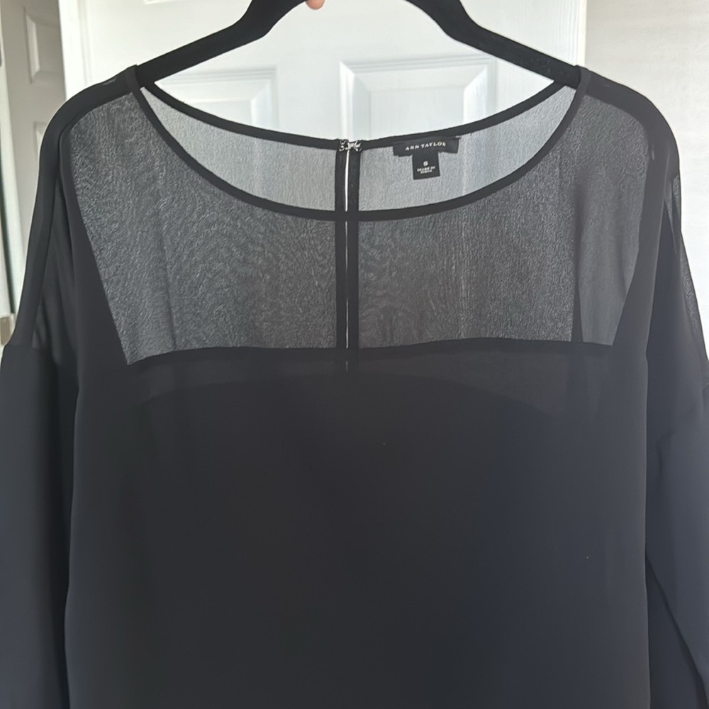ANN TAYLOR black blouse w sheer panel